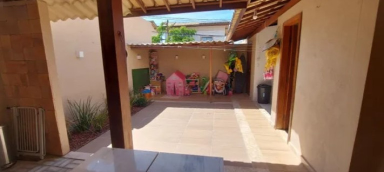 Imagem Casa com 2 Quartos à Venda, 100 m² em Centro - Camaçari