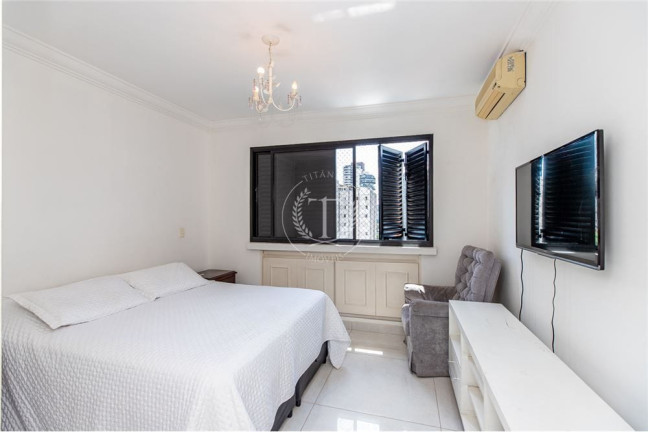 Imagem Apartamento com 3 Quartos à Venda, 115 m² em Vila Olímpia - São Paulo