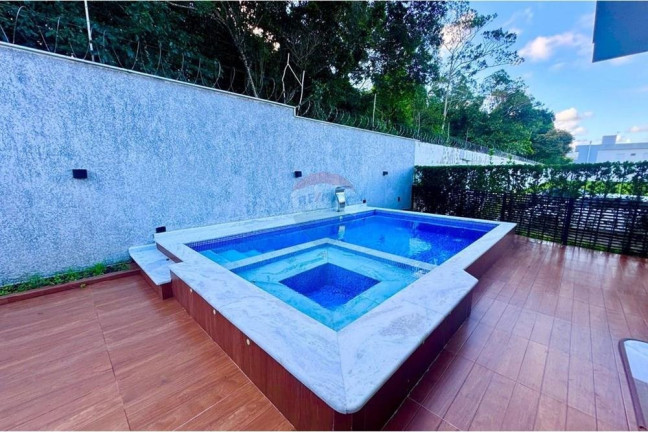 Imagem Casa com 4 Quartos à Venda, 330 m² em Oasis - Peruíbe Imagem Casa com 4 Quartos à Venda, 330 m² em Oasis - Peruíbe