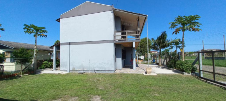 Imagem Sobrado com 2 Quartos à Venda, 90 m² em Curumim - Capao Da Canoa
