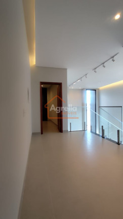Imagem Imóvel com 3 Quartos à Venda, 180 m² em Condominio Santa Mônica Iii - Mogi Guaçu Imagem Imóvel com 3 Quartos à Venda, 180 m² em Condominio Santa Mônica Iii - Mogi Guaçu