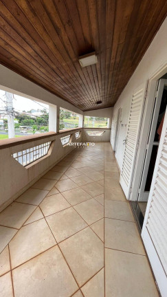 Imagem Casa com 4 Quartos à Venda, 302 m²