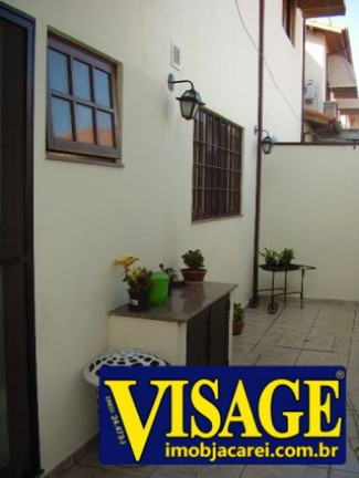 Imagem Casa de Condomínio com 3 Quartos à Venda, 109 m² em Jd. St. Maria - Jacareí
