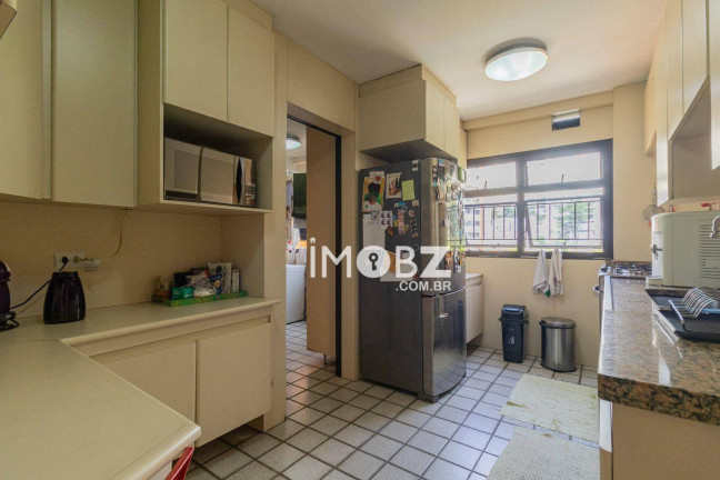 Imagem Imóvel com 3 Quartos à Venda, 143 m² em Vila Andrade - São Paulo