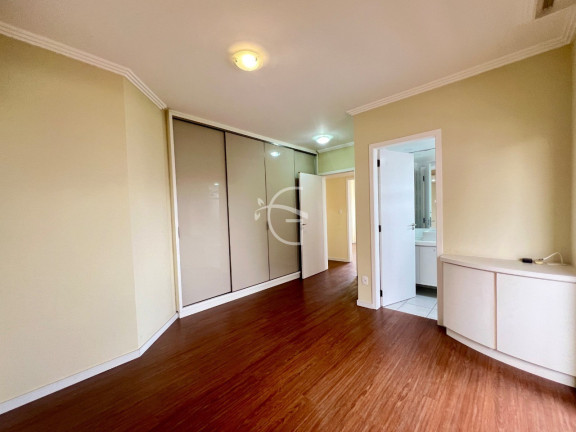 Imagem Apartamento com 3 Quartos à Venda, 117 m² em América - Joinville Imagem Apartamento com 3 Quartos à Venda, 117 m² em América - Joinville