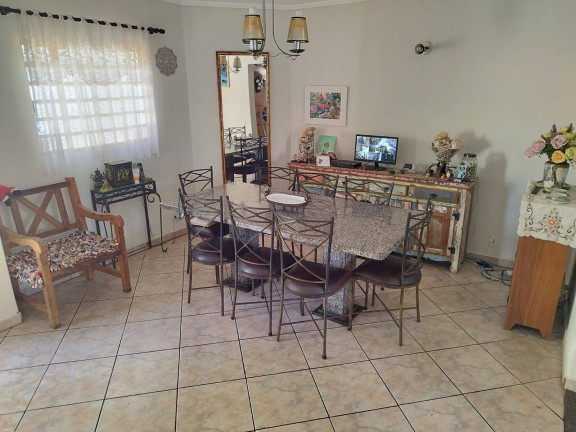 Imagem Sobrado com 4 Quartos à Venda, 378 m² em Jardim Maristela - Atibaia