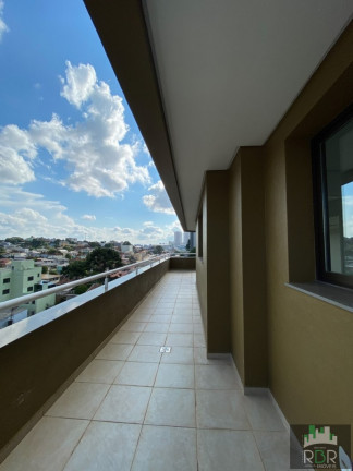 Imagem Cobertura com 3 Quartos à Venda, 280 m² em Caxias Do Sul