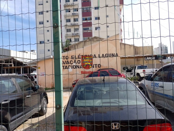 Imagem Terreno à Venda, 220 m² em Estreito - Florianópolis Imagem Terreno à Venda, 220 m² em Estreito - Florianópolis