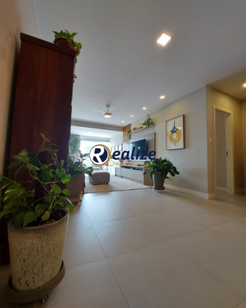 Imagem Imóvel com 4 Quartos à Venda, 250 m² em Centro - Guarapari Imagem Imóvel com 4 Quartos à Venda, 250 m² em Centro - Guarapari