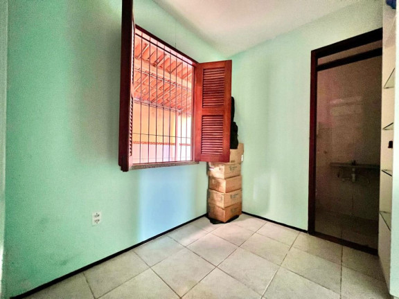 Imagem Casa com 4 Quartos à Venda, 180 m² em Sapiranga - Fortaleza