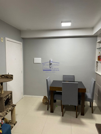 Imagem Imóvel com 2 Quartos à Venda, 50 m² em Vila Nova - Porto Alegre