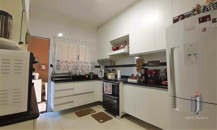 Imagem Casa com 3 Quartos à Venda, 200 m² em Vila Monumento - São Paulo