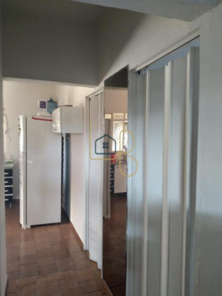 Imagem Casa com 2 Quartos à Venda, 185 m² em Conjunto Santa Rita 6 - Londrina