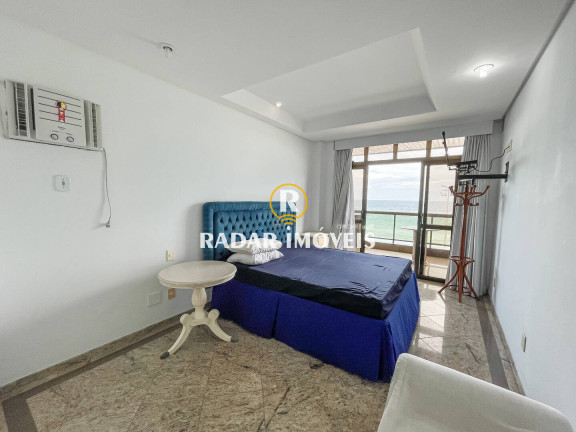 Imagem Apartamento com 4 Quartos à Venda, 250 m² em Centro - Cabo Frio