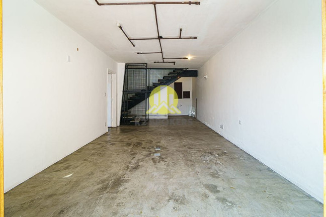 Imagem Casa com 7 Quartos à Venda, 195 m² em Pinheiros - São Paulo Imagem Casa com 7 Quartos à Venda, 195 m² em Pinheiros - São Paulo