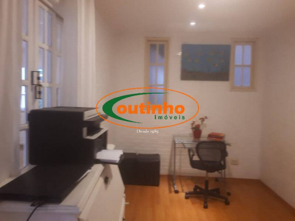 Imagem Casa com 3 Quartos à Venda, 170 m² em Maracanã - Rio De Janeiro Imagem Casa com 3 Quartos à Venda, 170 m² em Maracanã - Rio De Janeiro