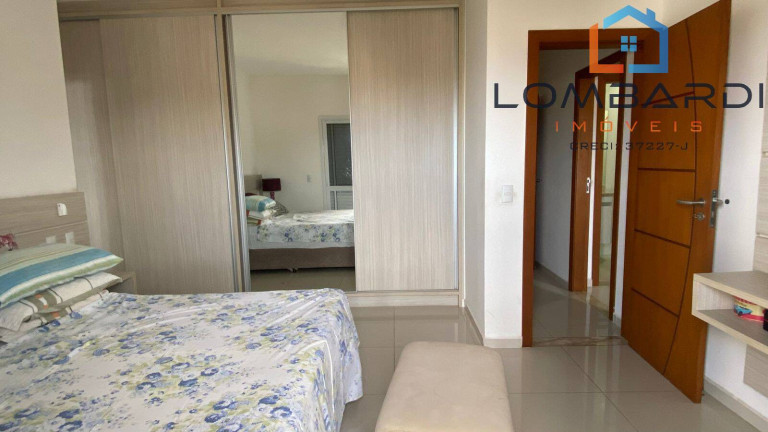 Imagem Apartamento com 4 Quartos à Venda, 180 m² em Centro - Ubatuba Imagem Apartamento com 4 Quartos à Venda, 180 m² em Centro - Ubatuba