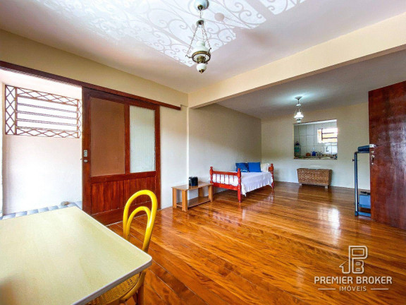 Imagem Casa com 5 Quartos à Venda, 290 m² em Vale Do Paraíso - Teresópolis Imagem Casa com 5 Quartos à Venda, 290 m² em Vale Do Paraíso - Teresópolis