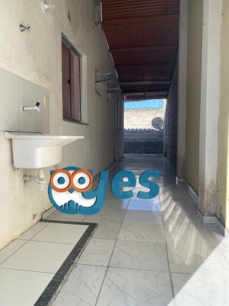 Casa com 2 Quartos para Alugar, 130 m² em Sim - Feira De Santana