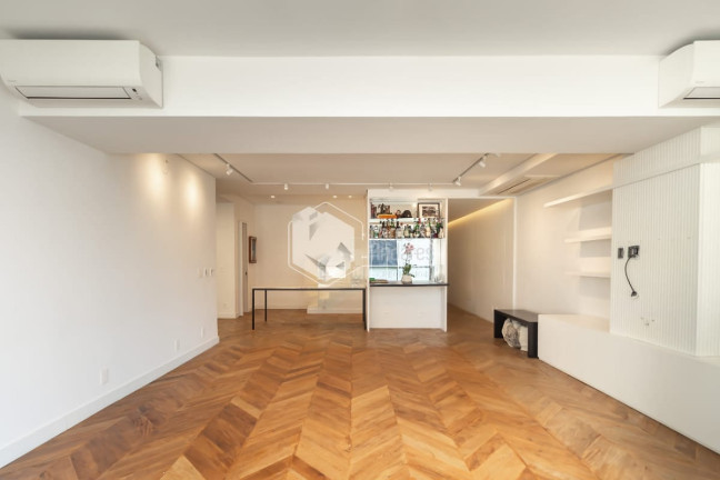 Imagem Apartamento com 2 Quartos à Venda, 126 m² em Itaim Bibi - São Paulo