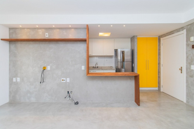 Imagem Imóvel com 1 Quarto à Venda, 56 m² em Três Figueiras - Porto Alegre Imagem Imóvel com 1 Quarto à Venda, 56 m² em Três Figueiras - Porto Alegre
