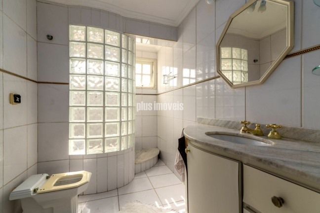 Imagem Casa com 4 Quartos à Venda, 583 m² em Jardim Prudência - São Paulo
