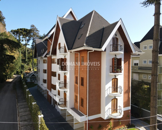 Imóvel com 4 Quartos à Venda, 170 m² em Região De Capivari - Campos Do Jordão