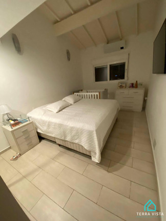 Imagem Casa com 4 Quartos à Venda, 260 m² em Centro - Taubaté Imagem Casa com 4 Quartos à Venda, 260 m² em Centro - Taubaté