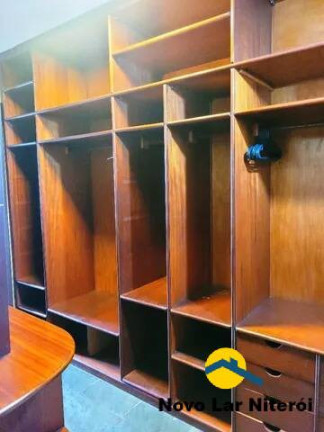 Imagem Casa com 3 Quartos à Venda, 300 m² em Camboinhas - Niterói