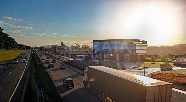 Imagem Galpão à Venda, 639 m² em Salseiros - Itajaí Imagem Galpão à Venda, 639 m² em Salseiros - Itajaí