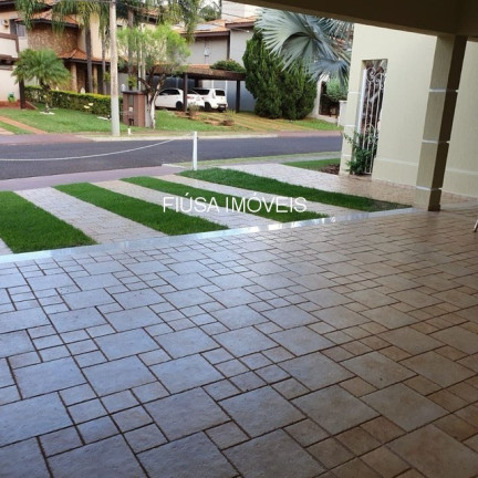 Imagem Casa com 3 Quartos à Venda, 250 m² em Residencial Flórida - Ribeirão Preto Imagem Casa com 3 Quartos à Venda, 250 m² em Residencial Flórida - Ribeirão Preto