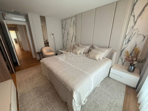 Imagem Apartamento com 3 Quartos à Venda, 151 m² em Pioneiros - Balneário Camboriú