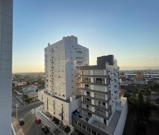 Imagem Apartamento com 3 Quartos à Venda, 87 m² em Centro - Capao Da Canoa