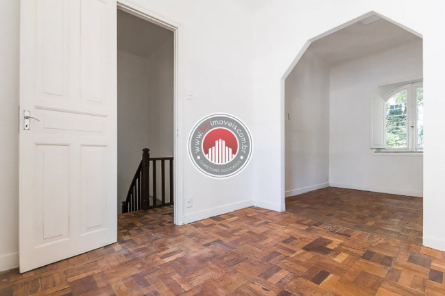 Imagem Casa com 3 Quartos à Venda, 145 m² em Tijuca - Rio De Janeiro Imagem Casa com 3 Quartos à Venda, 145 m² em Tijuca - Rio De Janeiro