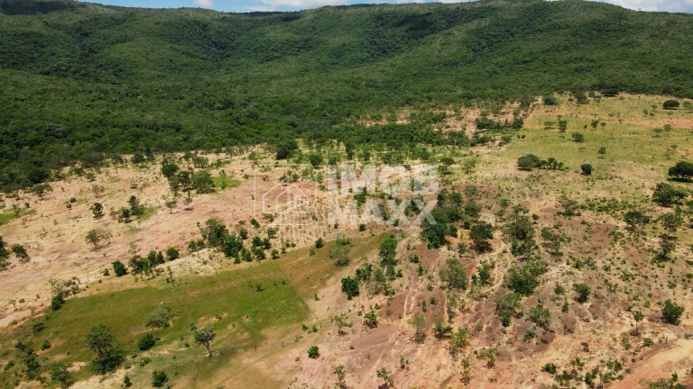 Imagem Imóvel com 3 Quartos à Venda, 333 m² em Zona Rural - Buritis