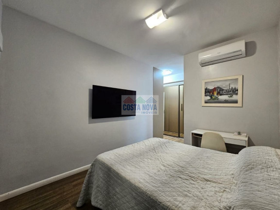 Imagem Apartamento com 3 Quartos à Venda, 131 m² em Embaré - Santos
