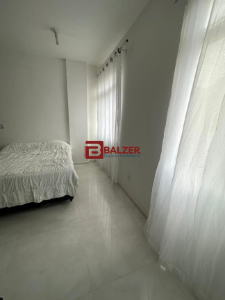 Imagem Apartamento com 1 Quarto à Venda, 32 m² em Centro - Florianópolis