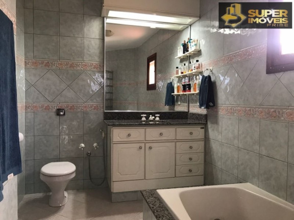 Imagem Casa com 4 Quartos à Venda, 690 m² em Laranjal - Pelotas Imagem Casa com 4 Quartos à Venda, 690 m² em Laranjal - Pelotas
