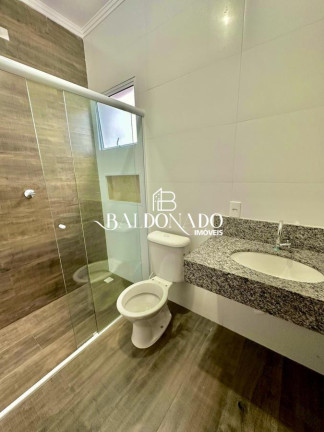 Imagem Casa com 3 Quartos à Venda, 133 m² em Centro - Extrema