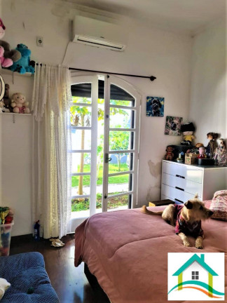 Imagem Casa com 4 Quartos à Venda, 450 m² em Flórida - Praia Grande Imagem Casa com 4 Quartos à Venda, 450 m² em Flórida - Praia Grande