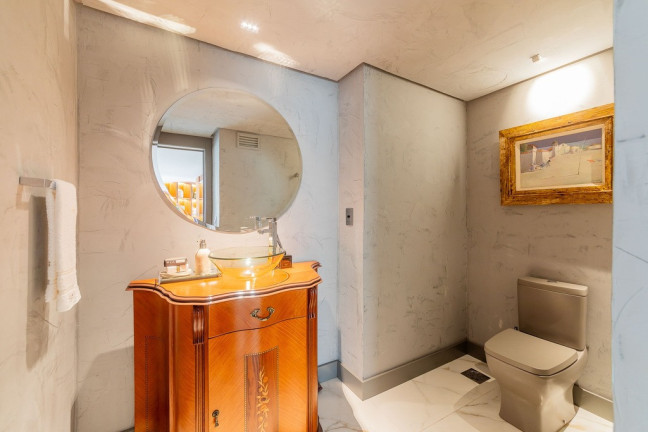Imagem Apartamento com 4 Quartos à Venda, 405 m² em Moinhos De Vento - Porto Alegre