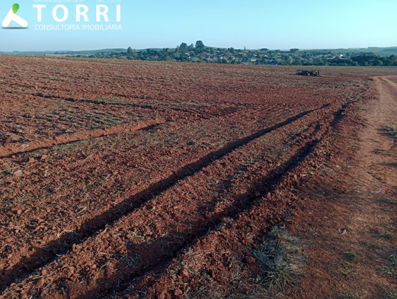 Imagem Imóvel à Venda, 1.452.000 m² em Centro - Aracoiaba Da Serra Imagem Imóvel à Venda, 1.452.000 m² em Centro - Aracoiaba Da Serra