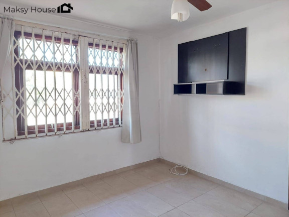 Imagem Casa com 3 Quartos à Venda,  em Boqueirão - Curitiba