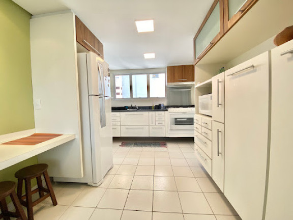 Imagem Apartamento com 3 Quartos à Venda, 126 m² em Pitangueiras - Guarujá Imagem Apartamento com 3 Quartos à Venda, 126 m² em Pitangueiras - Guarujá