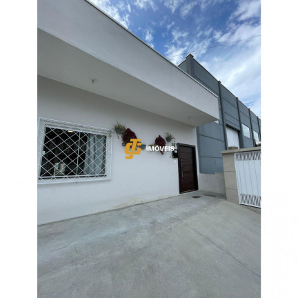 Imagem Casa à Venda, 288 m² em Monte Alegre - Camboriú Imagem Casa à Venda, 288 m² em Monte Alegre - Camboriú