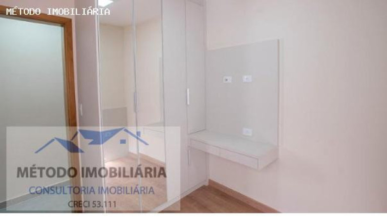 Imagem Apartamento com 2 Quartos à Venda, 56 m² em Vila Assunção - Santo André