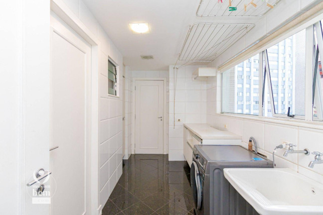 Imagem Apartamento com 4 Quartos à Venda, 297 m² em Batel - Curitiba Imagem Apartamento com 4 Quartos à Venda, 297 m² em Batel - Curitiba