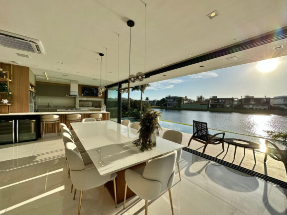 Imagem Casa com 5 Quartos à Venda, 426 m² em Centro - Xangri-la