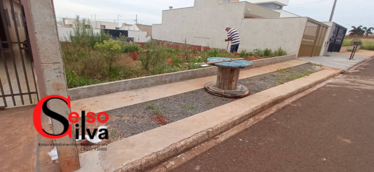 Imagem Terreno à Venda, 250 m² em Jardim São Paulo Ii - Sarandi Imagem Terreno à Venda, 250 m² em Jardim São Paulo Ii - Sarandi