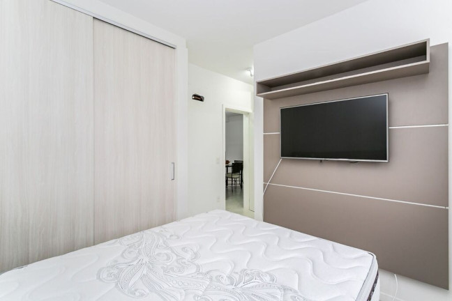 Imagem Apartamento com 2 Quartos à Venda, 67 m² em Barreiros - São José